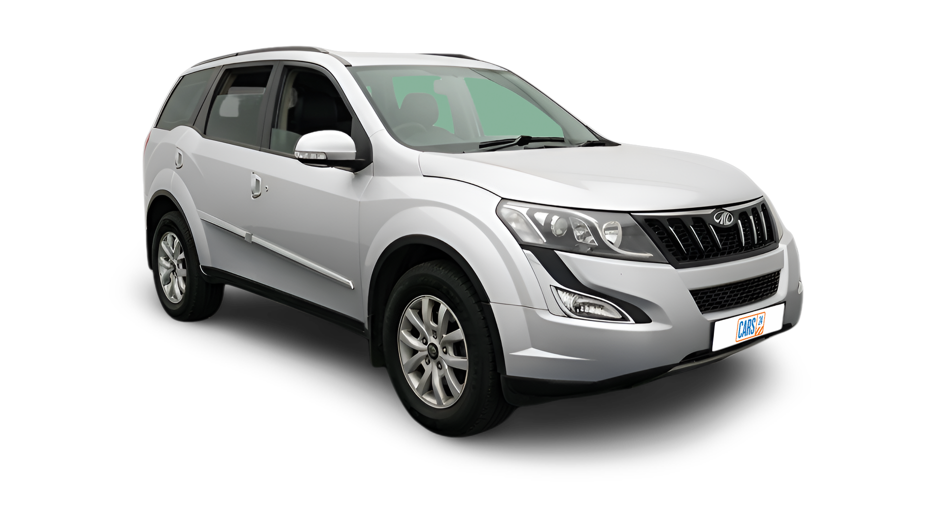 Mahindra XUV500-img